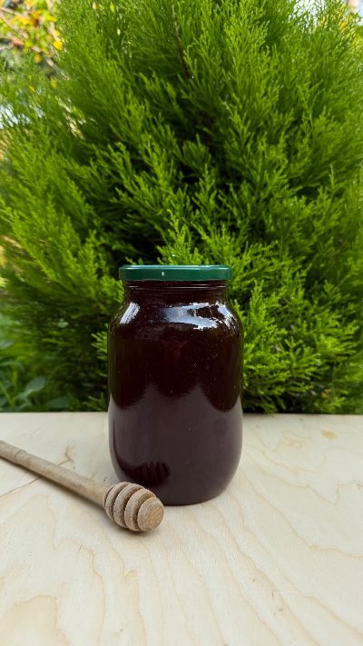 Chestnut and ombalo (pennyroyal mint)
