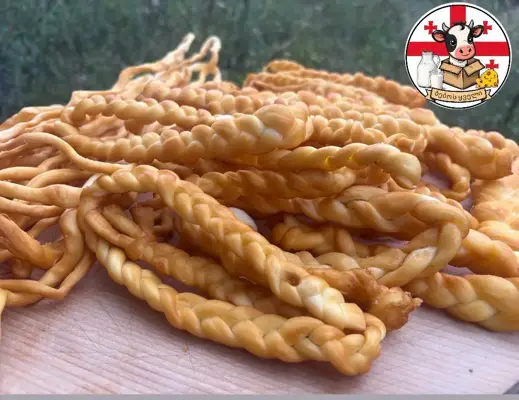 Копчёный чечил и плетёный