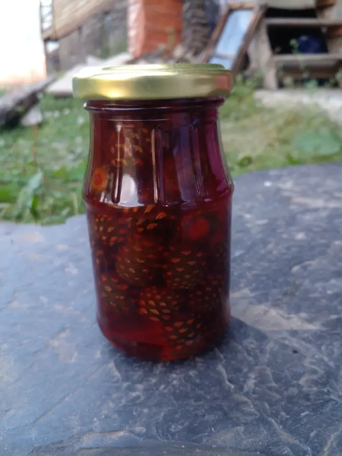 გირᲩის მურაბა