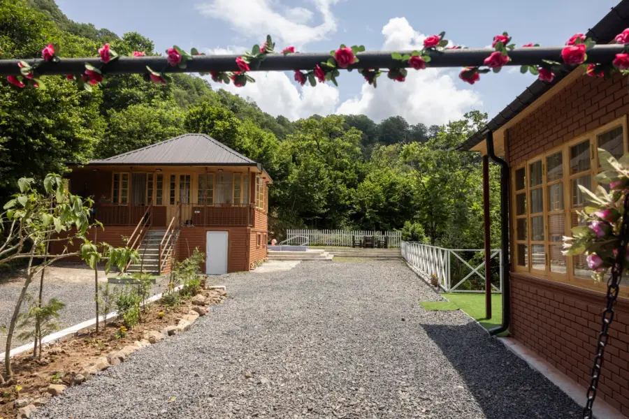 Laguna Villa / ლაგუნა ვილა