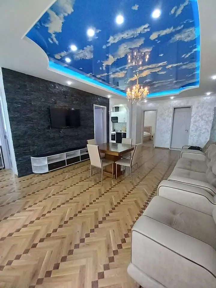სამი საძინებლით