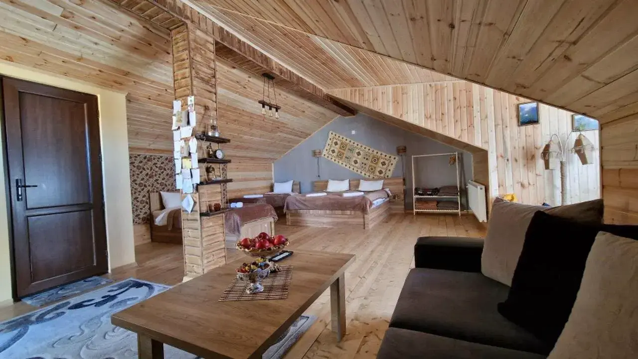 Hotel Nestt