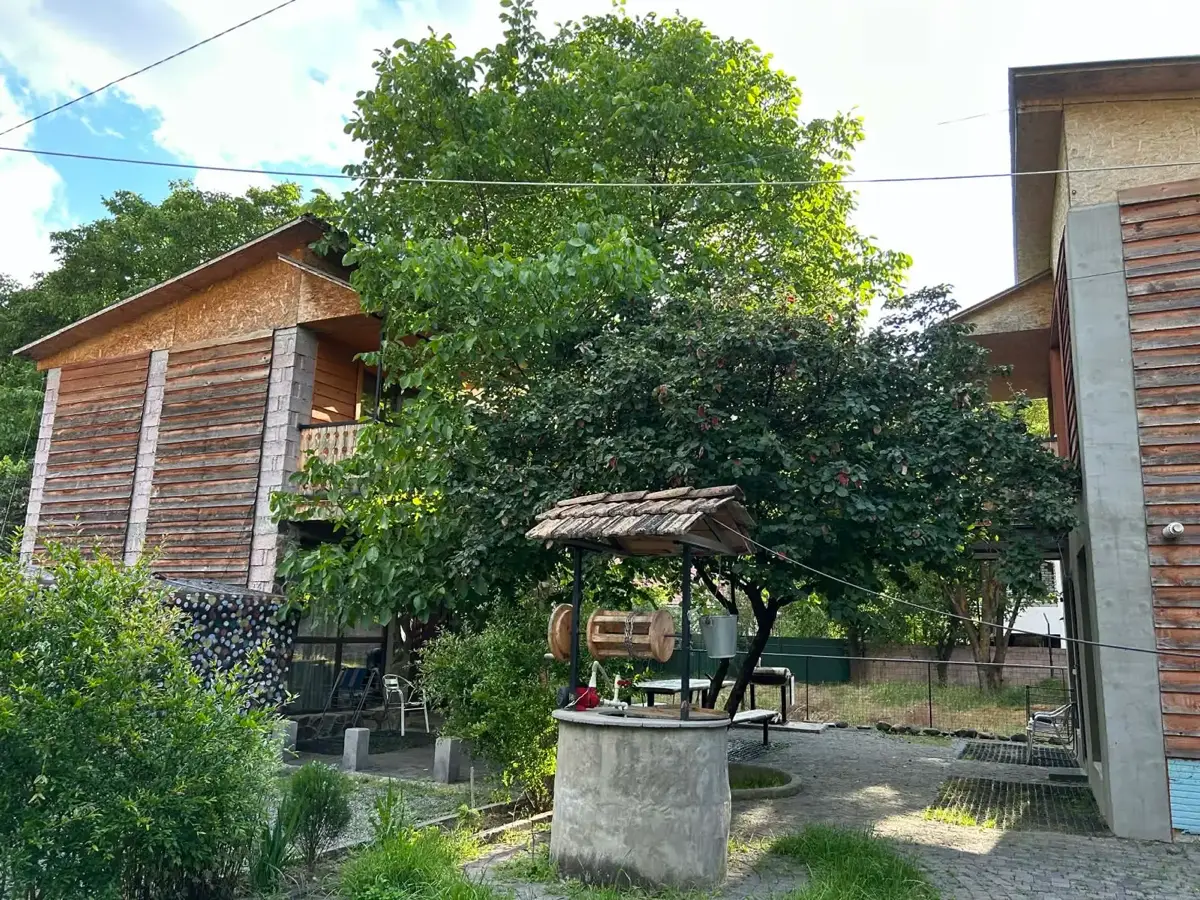 Levanis cottage